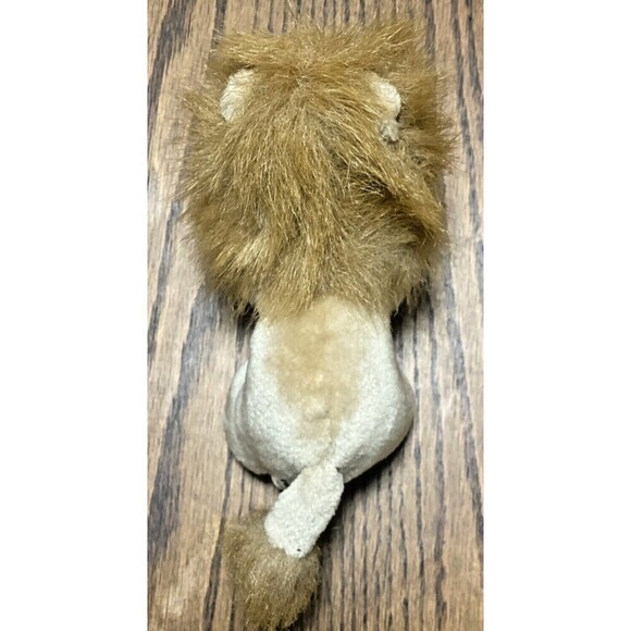 Pier 1 Imports Lion Plush Stuffed Animal 9" - Picture 6 of 10